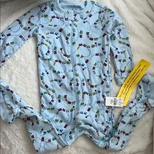 💛 pick 2/$10 cute baby Sleeper